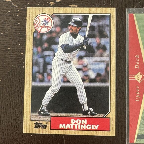 Don Mattingly 12 Card Lot NM  New York Yankees AL MVP Gold Glove All Star - Picture 2 of 12